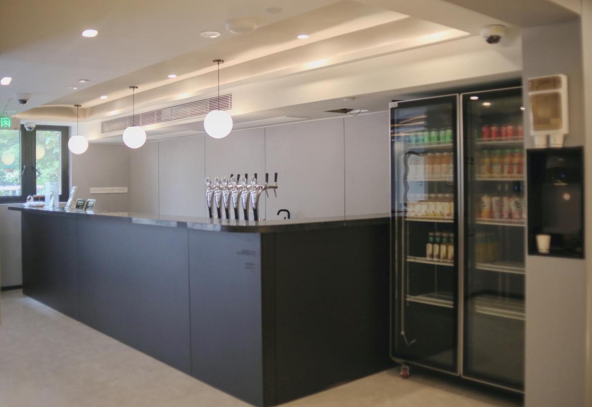 Dayin International Youth Hostel -Near People'S Square & Old Town -Social Area -Bar -Cafe -Gym -Free Laundry Luggage Storage -24H Front Desk -English Service Shanghai Exterior photo